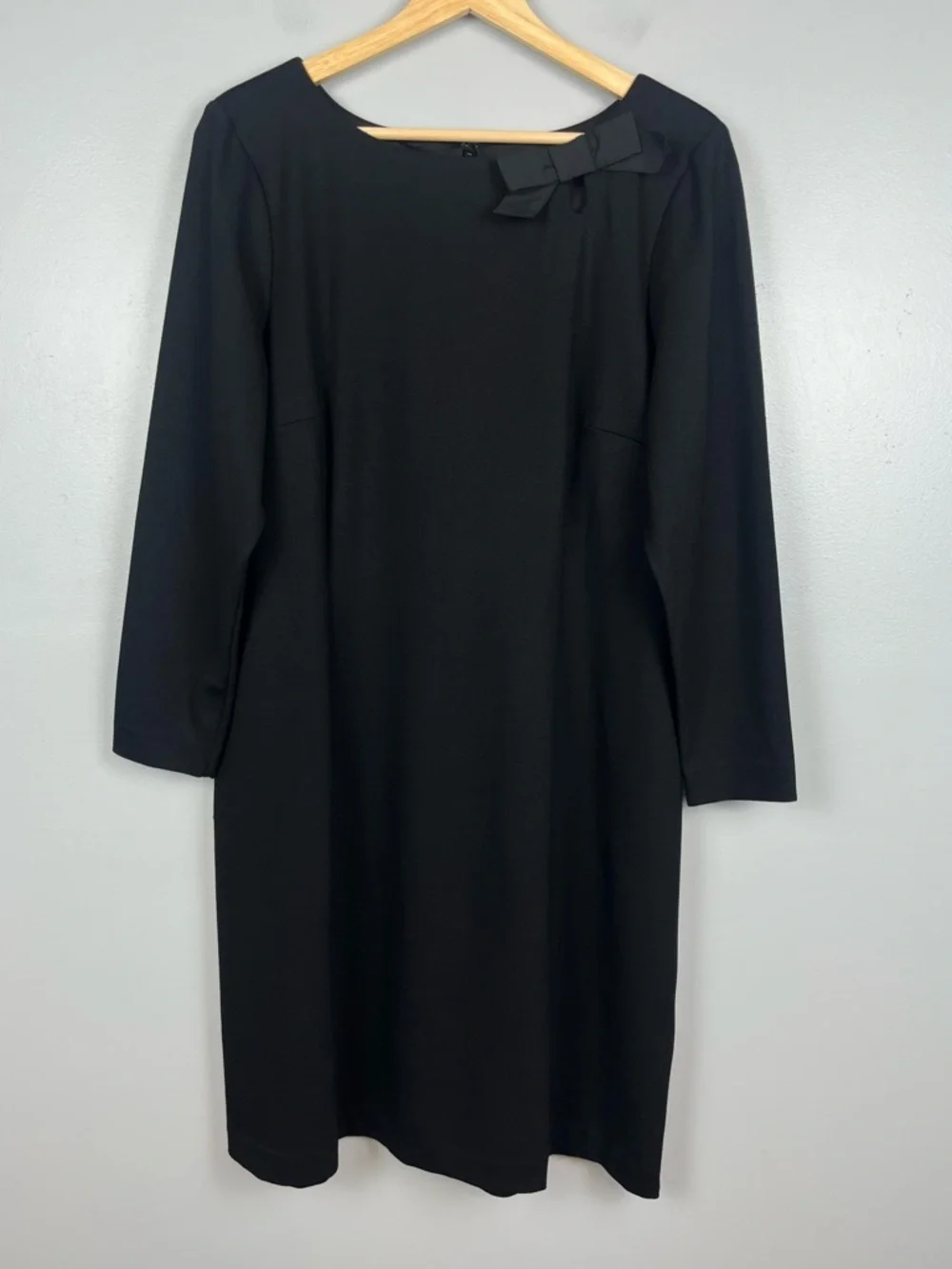 NWT Talbots black modest bow detail sheath style dress, size 14P.